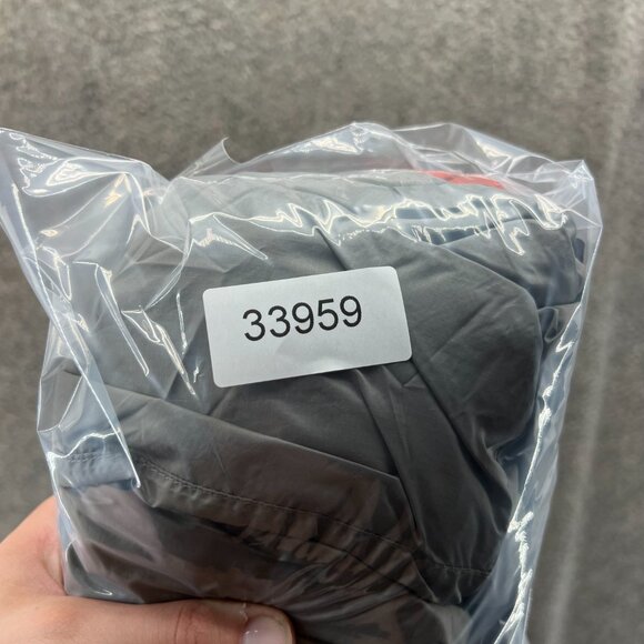 Nike Windbreaker Jacket Mens Large Gray Red Hooded Lightweight Full Zip - Picture 12 of 12